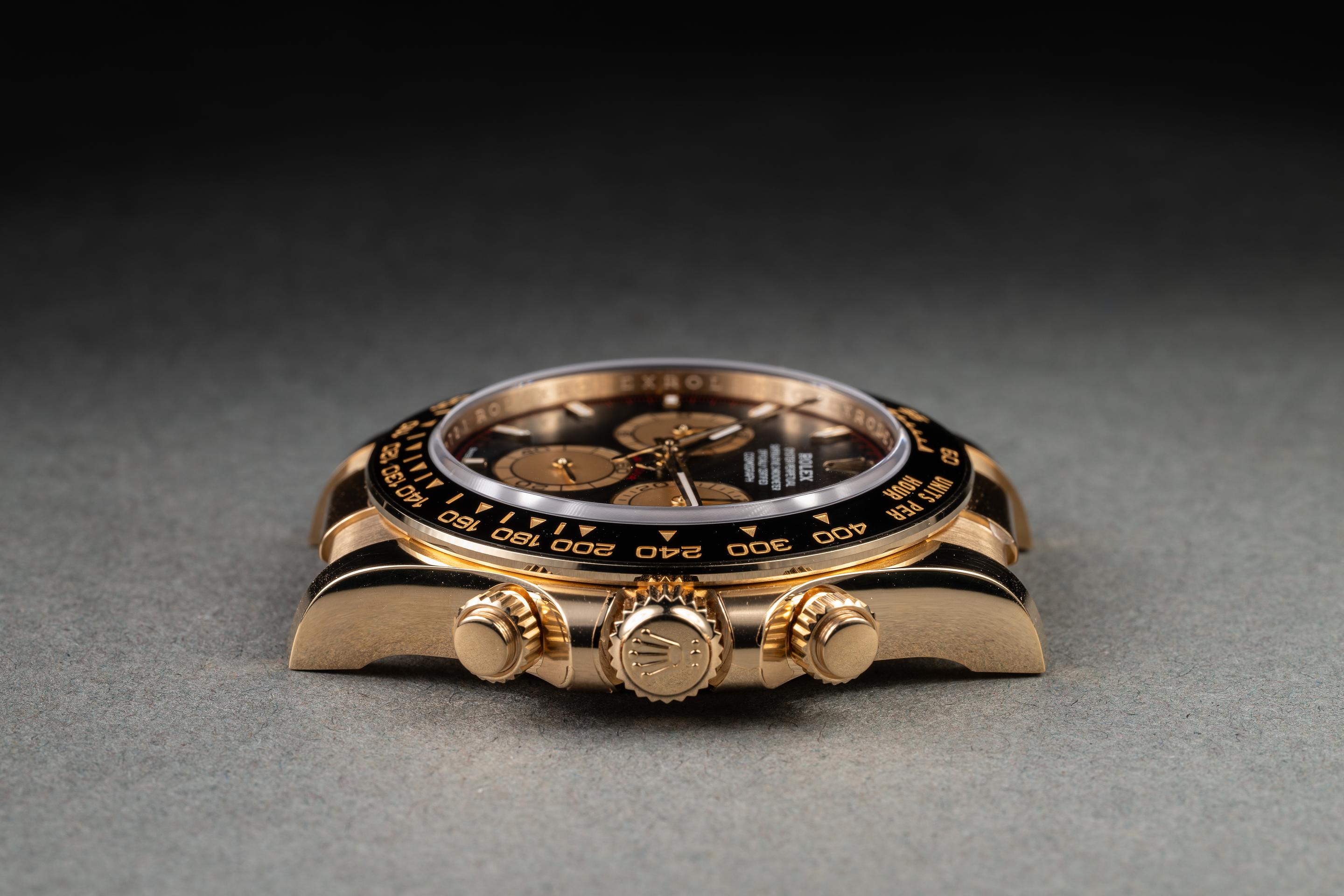Yページ FS: 2025 Rolex 18K YG Daytona 126518 